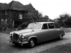 Daimler DS420 Landaulette Mk II